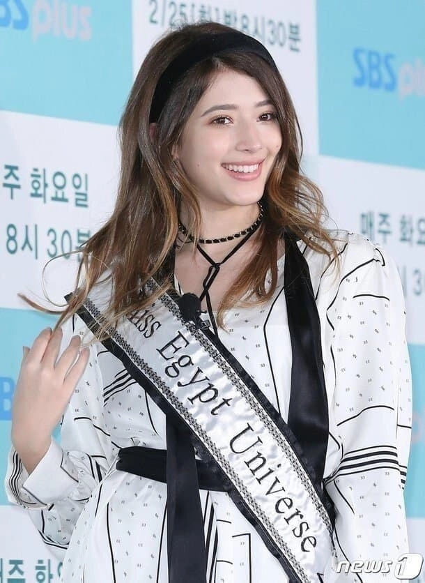 1722252524-7.jpg 미스 이집트녀에 한국식 화장을 한 결과
