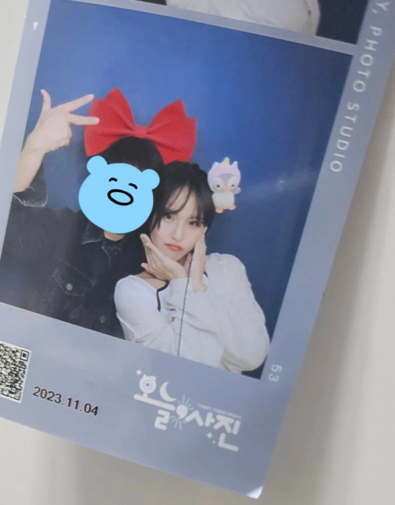 yjrs-20231112-002910-007-resize.jpg 남자랑 데이트 했다는 여장갤 유저 jpg
